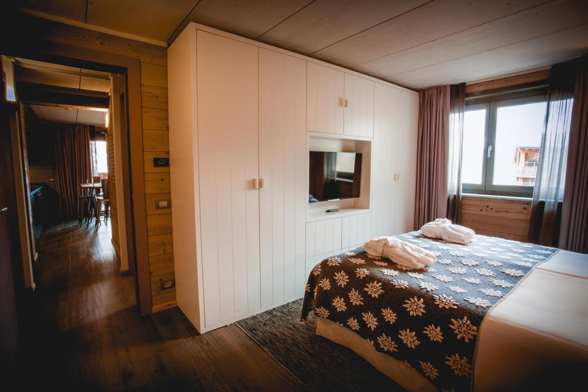 La Cresta Chalet Breuil-Cervinia Luaran gambar